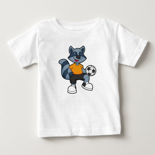 Racoon als Fußballspieler mit Fußball Baby T-shirt (Vorderseite)