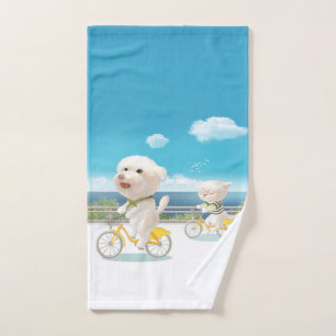 Radfahren am Meer: Lächelnder Bichon & Bao Bao Art Handtuch