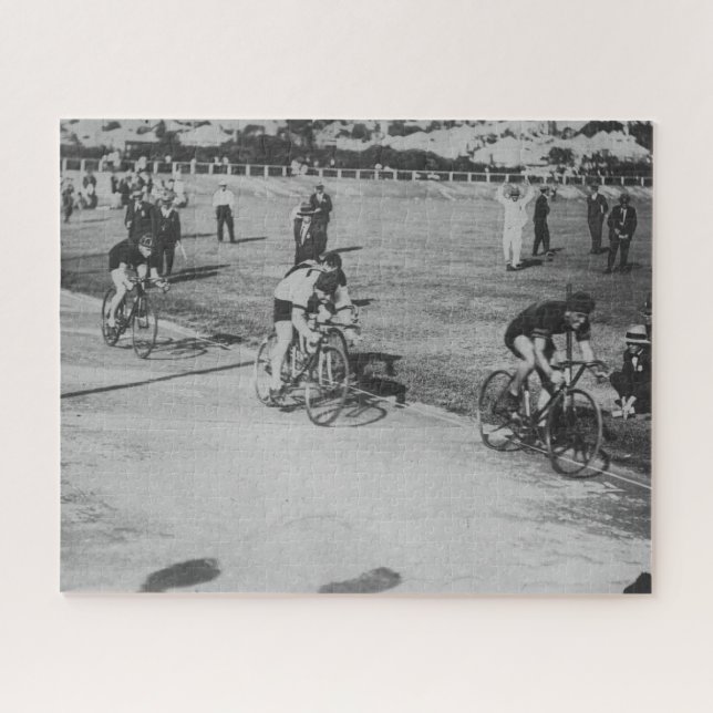 Radfahren im Velodrome Circuit Brisbane 1923 (Horizontal)