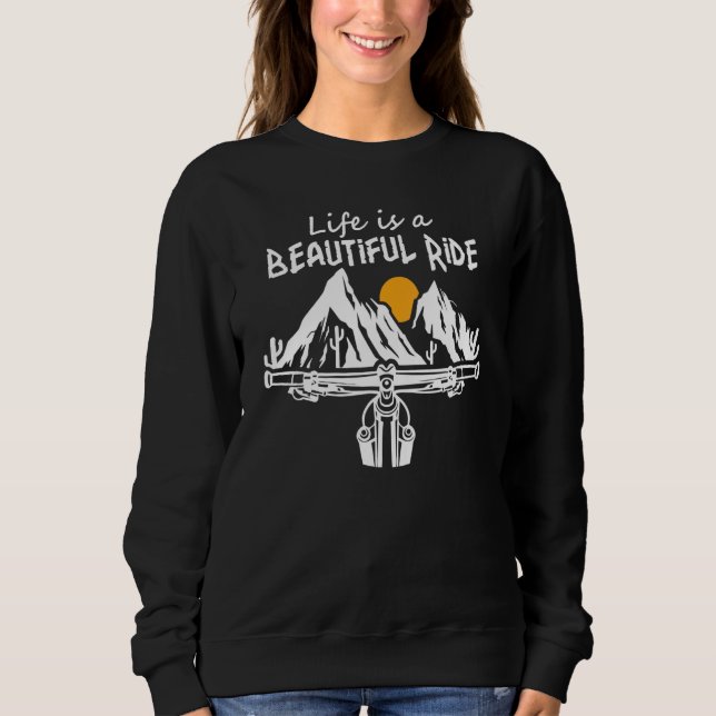 Radfahren ist ein schöner Spaß-Fahrradfahrer Sweatshirt (Vorderseite)
