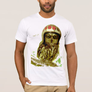 Radfahrer-Eule mit Helm T-Shirt