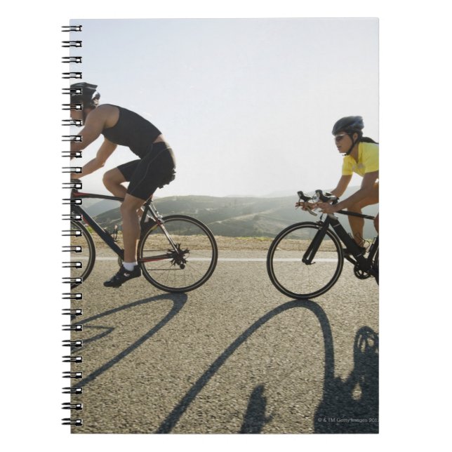 Radfahrer fahren in Malibu Notizblock (Vorderseite)
