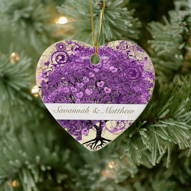 Radiant Lila Romantic Heart Leaf Wedding Keramikornament (Baum)