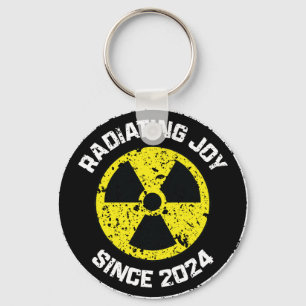 Radiating Joy Seit 2024 Radiation Symbol Grunge Schlüsselanhänger