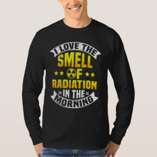 Radioaktives Nukleares Power und Nukleares Engin T-Shirt