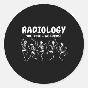 Radiologie Sie Pose, wir entdecken tanzendes Skele Runder Aufkleber