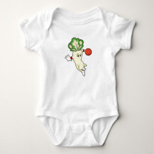 Radish beim Basketball Sports Baby Strampler