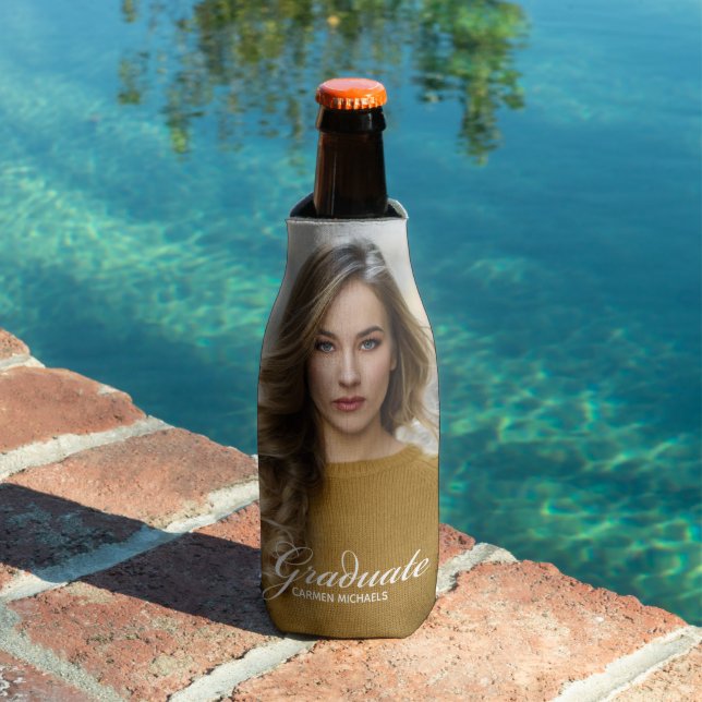 Rafraichisseur De Bouteilles Chic Graduation Photo White Script Overlay Party (Piscine in situ)