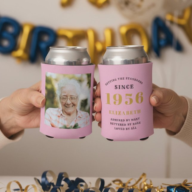 Rafraîchisseur Pour Canette Personnalisé 70e anniversaire rose gold avec photo (70th birthday pink can coolers showing front and rear.)