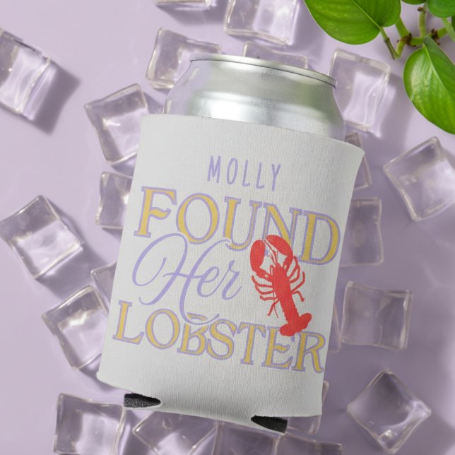 Rafraîchisseur Pour Canette Trouvé son homard - Fiançailles mignon ou nuptiale (Celebrate your perfect catch with this sweet and quirky “Found Her Lobster” design!)