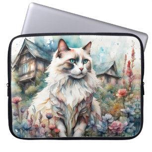Ragdoll Cat in English Garden Laptopschutzhülle