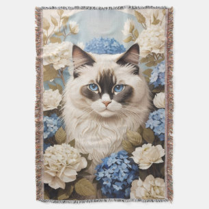 Ragdoll Katze mit Blue Hydrangea-Blume Decke