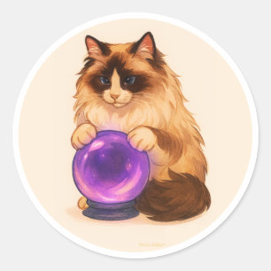 Ragdoll-Katze mit violetter Kristallkugel Runder Aufkleber