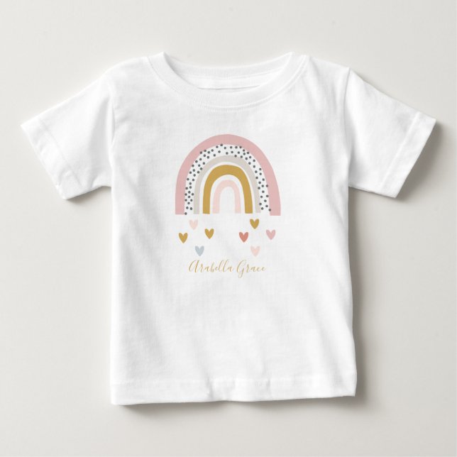 Rainbow Baby Name Hearts Baby T-shirt (Vorderseite)