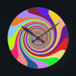 Rainbow bright psychedelic pop art candy swirl runde wanduhr<br><div class="desc">with a psychedelic rainbow swirl pattern inspirred by the 1960s and 1970s pop art moed,  this brightly coloured,  swirly spiral pattern is funky and uplifting and sure to make you smile.</div>