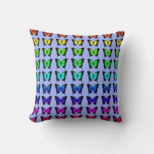 Rainbow Butterfells auf Lilac Pillows Kissen