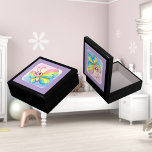 Rainbow Butterfly Schmetterling Holzschmuck Keepak Erinnerungskiste<br><div class="desc">Ein niedlicher Regenbogenschmetterling,  digital in einem Cartoon Aquarell-Stil kreiert. Perfektes Design für Kinder und Erwachsene auf vielen trendigen Produkten! Passen Sie Ihre Hintergrundfarbe an oder fügen Sie Text hinzu!</div>