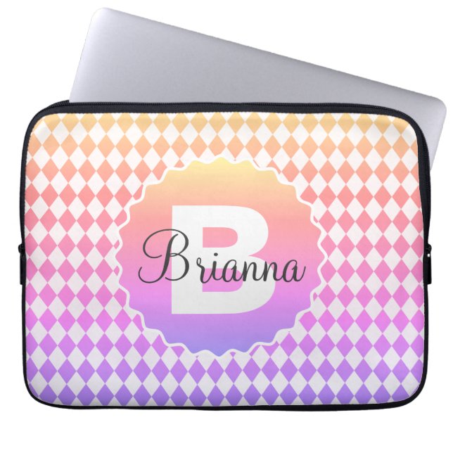 Rainbow-Checkerboard mit Monogram-Name Laptopschutzhülle (Vorderseite)