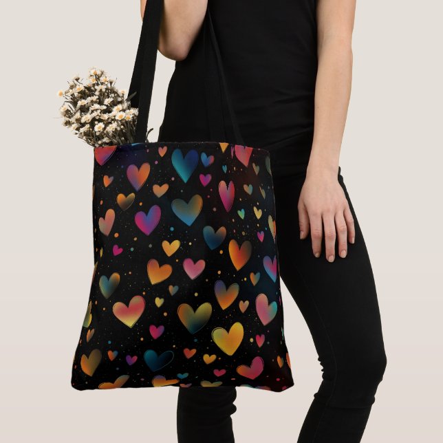 Rainbow Colored Hearts Galaxy Black Background Tasche (Von Nahem)