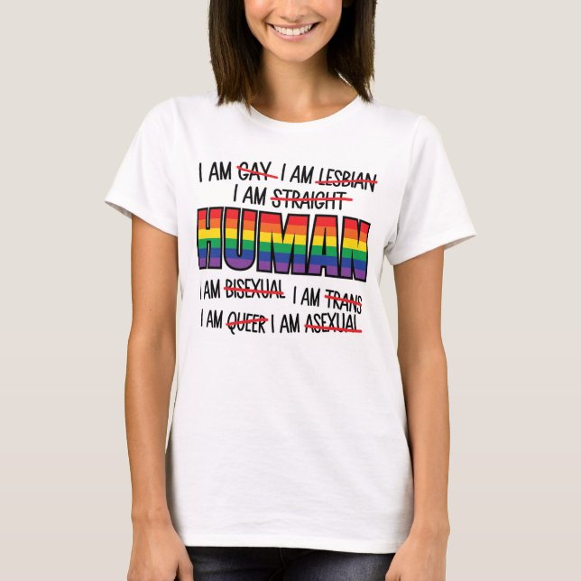 RAINBOW FARBIERTES GAY PRIDE SPRICHWORT T-Shirt (Vorderseite)