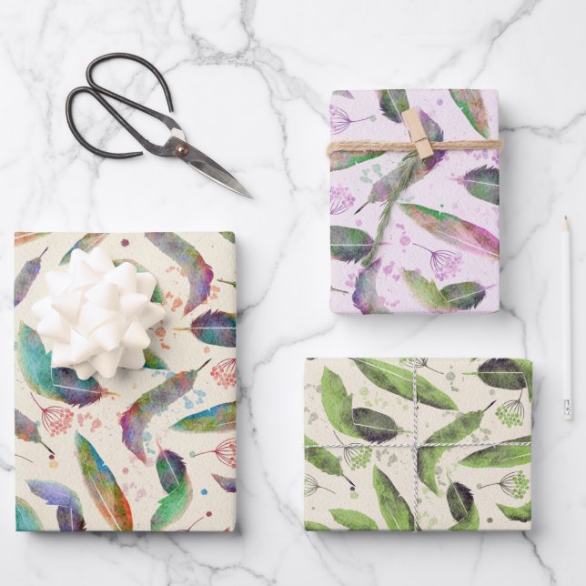 Rainbow Feathers Wrapping Paper Sheets Geschenkpapier Set (Vorderseite)