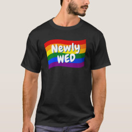 Rainbow Flag Neu verheiratete schwule Hochzeit T-Shirt