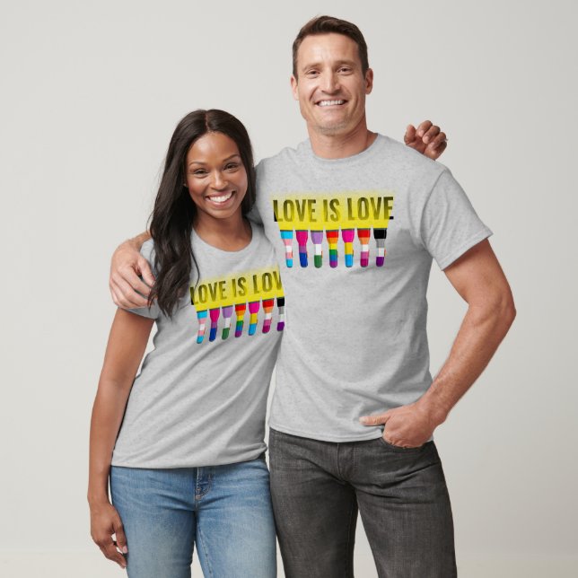 Rainbow Flag Pride Flashlights Shine A Light: Lieb T-Shirt (Unisex)