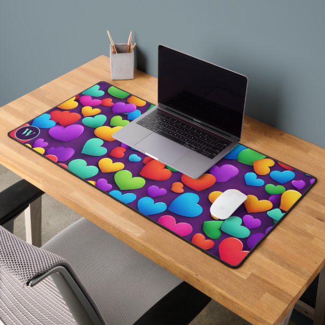 Rainbow Hearts Monogram Schreibtischunterlage (Büro 2)
