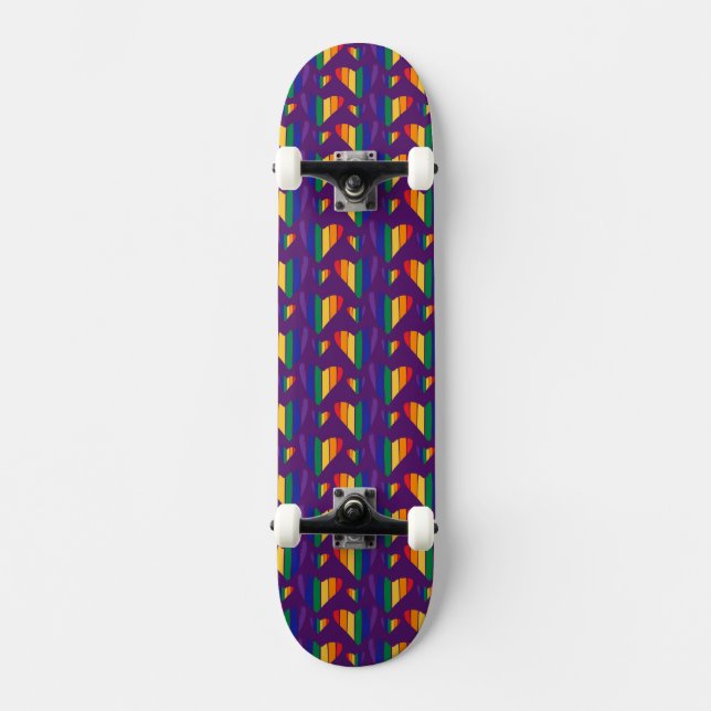 Rainbow Hearts Pattern Skateboard (Vorderseite)