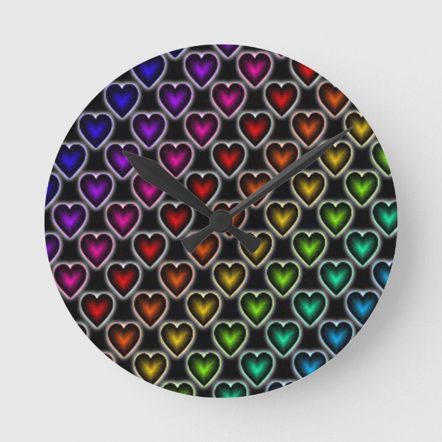 Rainbow Hearts Runde Wanduhr (Vorderseite)
