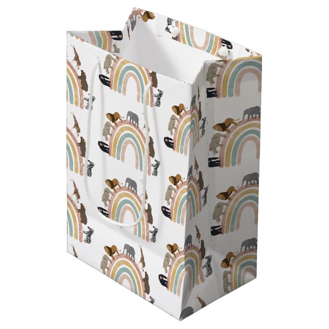 Rainbow-Jungle-Tiermuster in Erdfarben Mittlere Geschenktüte (Vorderseite Schrägansicht)