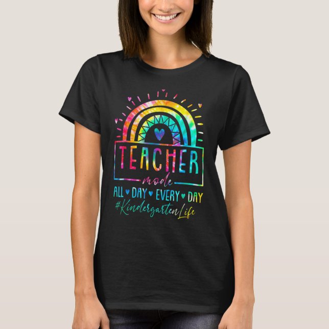 Rainbow Kindergarten Leben Jeden Tag T-Shirt (Vorderseite)