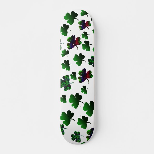 Rainbow-Kleeblatt Skateboard (Vorne)