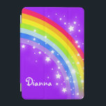 Rainbow-lila Mädchen mit Namen ipad cover<br><div class="desc">Ideal,  um Ihre Kinder Mädchen Ipad Bildschirm zu schützen. Fügen Sie Ihren Namen zu diesem IPAD-Fall hinzu. Aktuell liest Dianna. Dieses lila Grafikgehäuse aus hellem Regenbogen wurde von Sarah Trett entworfen.</div>