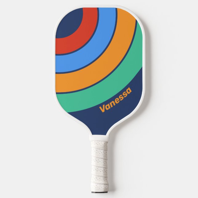 Rainbow Old School Retro Circus mit Namen Pickleball Schläger (Vorderseite)