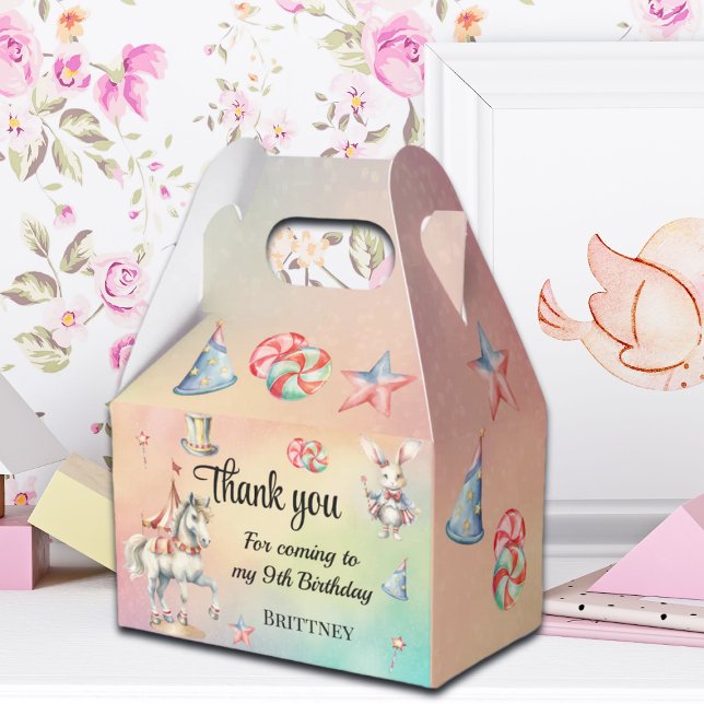 Rainbow Pastel w Animals 9th Birthday Gefälligkeit Geschenkschachtel (Von Creator hochgeladen)