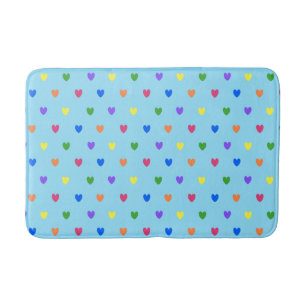 Rainbow-Polka-Herzen auf Babyblau Badematte