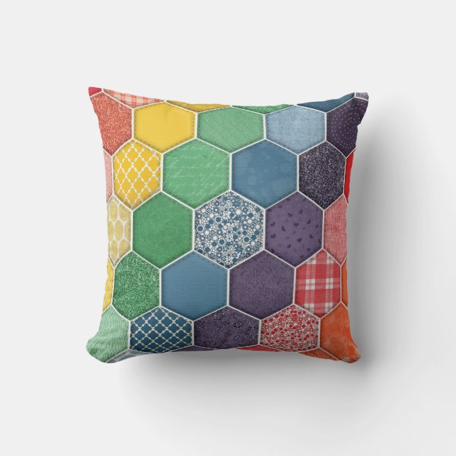 Rainbow Quilted Hexagon Kissen (Vorderseite)