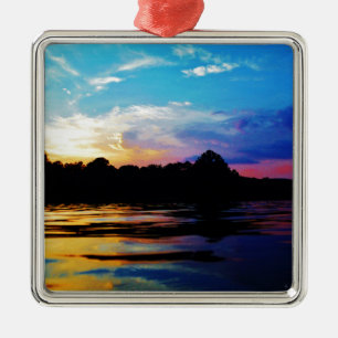 Rainbow-Sonnenuntergang auf dem Bergsee Ornament Aus Metall