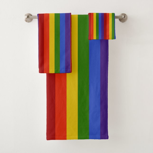 Rainbow Stripes Vertikales Badetuch Set (Insitu)