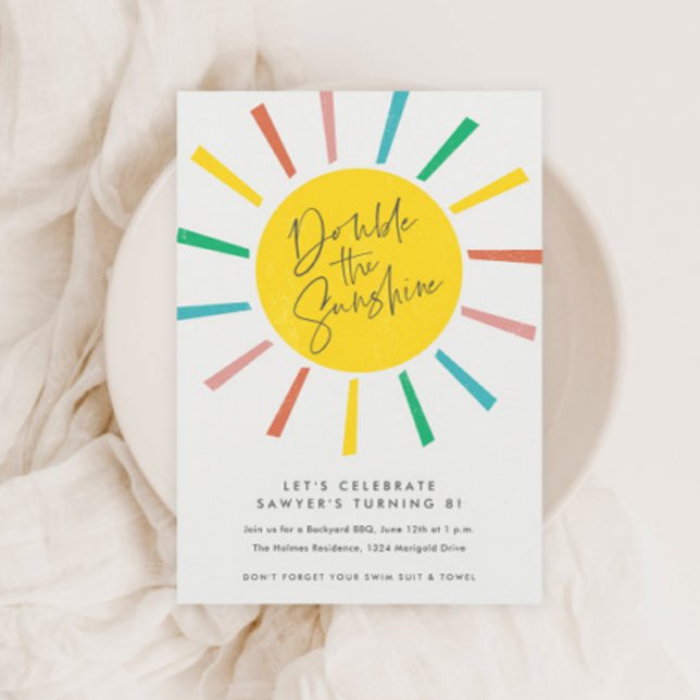 Rainbow Sun Script Twins Geburtstagsparty Einladung (Modern Colorful Sun Twins Kids Birthday Party Invitations.)