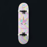 Rainbow Unicorn Girl Skateboard<br><div class="desc">Machen Sie dieses süße Unicorn Skateboard durch Hinzufügen Ihres Textes zu Ihrem eigenen. Um auf die erweiterten Bearbeitungstools auf Zazzle zuzugreifen, gehen Sie bitte zu "Personalisieren Sie diese Vorlage" und klicken Sie auf "Details", scrollen Sie nach unten und drücken Sie den Link "Weitere Anpassungen vornehmen". Tolle Geschenkidee für Girls, die...</div>