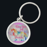 Rainbow Unicorn Wasserfarbe Rosa Schlüsselring Schlüsselanhänger<br><div class="desc">Rainbow Unicorn Watercolor Pink Child's Name Schlüsselring. Für alle Jungen im Herzen ein schönes,  einzigartiges Carry Design,  mit einer meiner ursprünglichen Aquarellen. Fügen Sie Ihrem Leben ein wenig Zauber hinzu!</div>