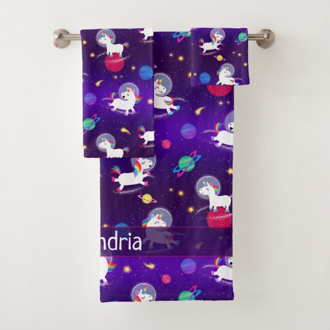 Rainbow Unicorns In Space Purple Ombre (En situation)
