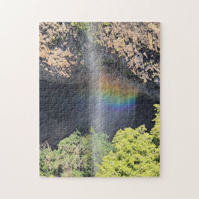 Rainbow Waterfall (Vertikal)