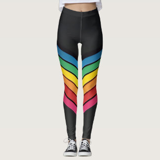 Rainbow-Zickzack Streifen auf einem schwarzen Hint Leggings