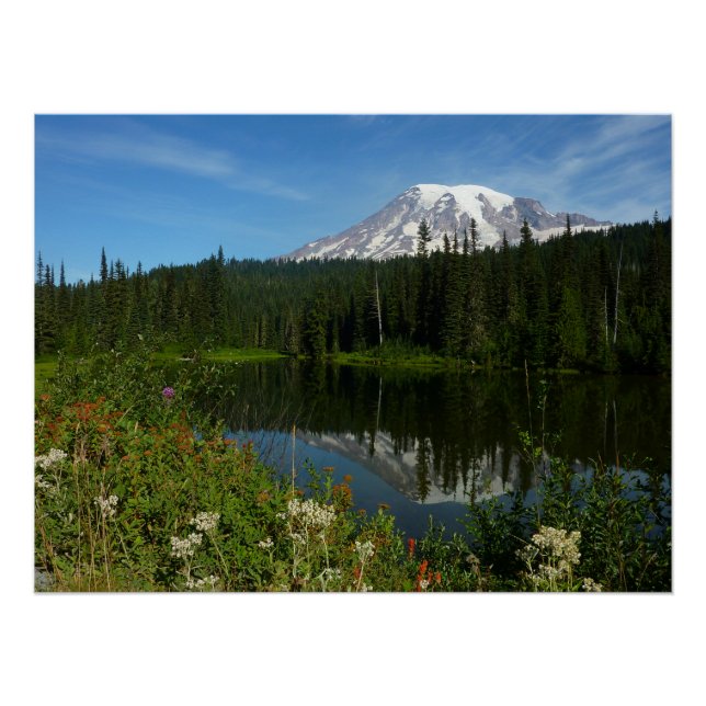 Rainier Lake Reflektion mit Wildblumen Poster (Vorderseite)