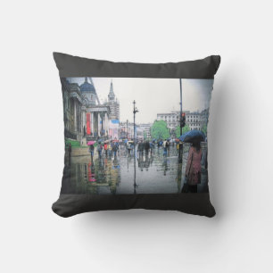 Rainy Day in London Kissen