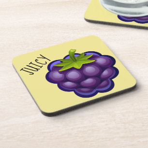 Raisins juteux dessous de verre en plastique avec