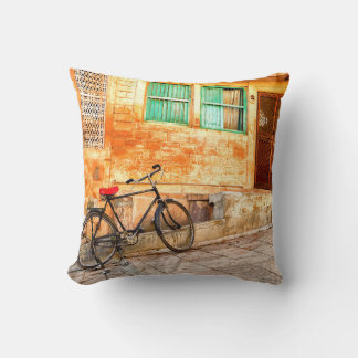 Rajasthan Street Scene: Indischer Stil Kissen